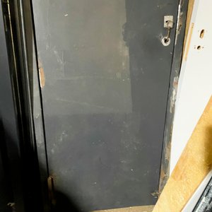 Puerta de Chapa Gris 205 x 75 cm con Cerradura - imagen 4
