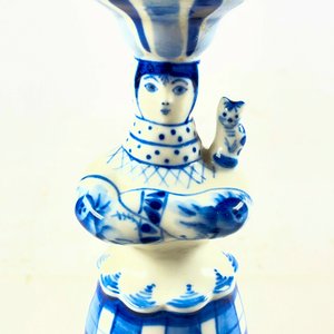 Figura de Porcelana con Gato y Centro de Cristal Tallado con Caramelos - imagen 3