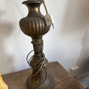Lámpara Antigua de Gran Tamaño en Bronce - imagen 5
