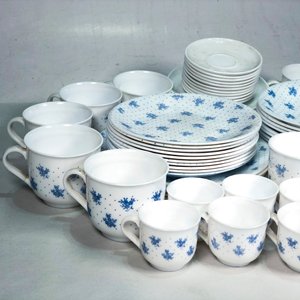 Set Vajilla Arcoroc Vidrio Blanco con Diseño Floral Azul - 64 Piezas - imagen 2
