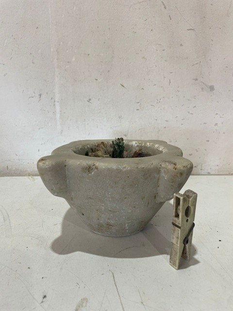 Item 27265 - Image 0