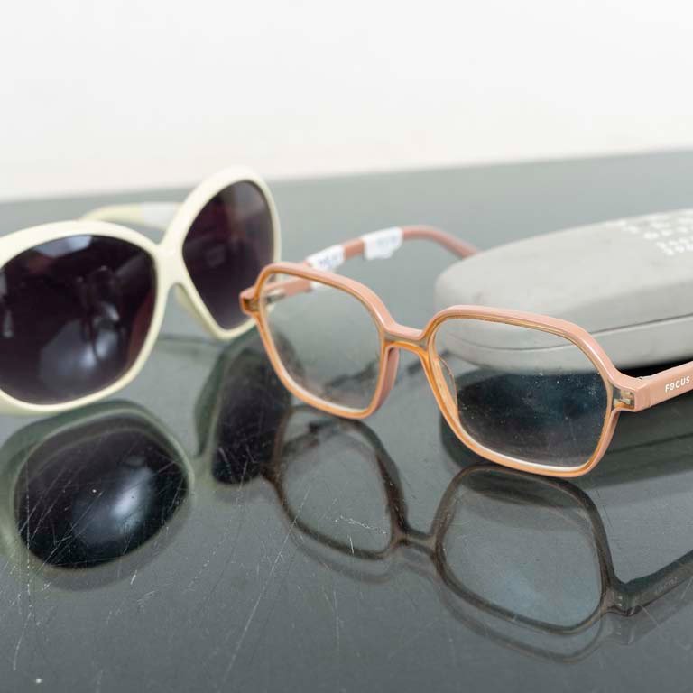 Lentes de sol y lectura italianos con aumento - imagen 2