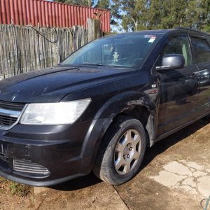 Lote siguiente: Camioneta Dodge Journey SE 2010 Negra