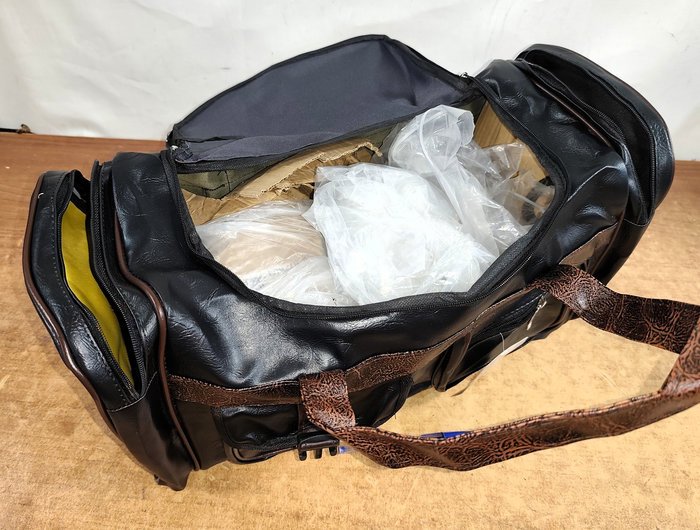 Bolsos de viaje grandes en ecocuero chocolate vintage - imagen 4
