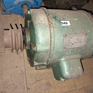 Motor Eléctrico Trifásico Vintage CGE - imagen 3