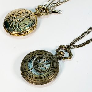 Dos Relojes de Bolsillo Modernos a Pila: Caza y Constelación Zodiacal - imagen 2