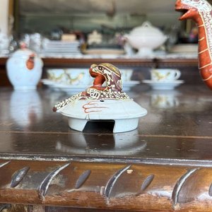 Juego de Té de Porcelana con Dragón: 2 Teteras, Azucarera, 6 Tazas y 6 Platos - imagen 24