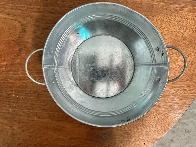 Cubos de Metal Galvanizados en Excelente Estado - imagen 3