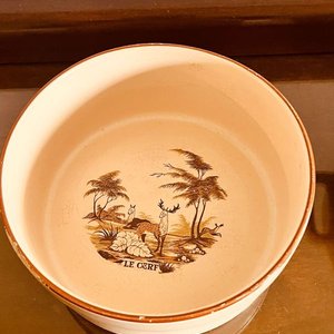 Dos Fuentes Ovaladas de Porcelana Le Cerf con Diseño de Ciervos - imagen 2