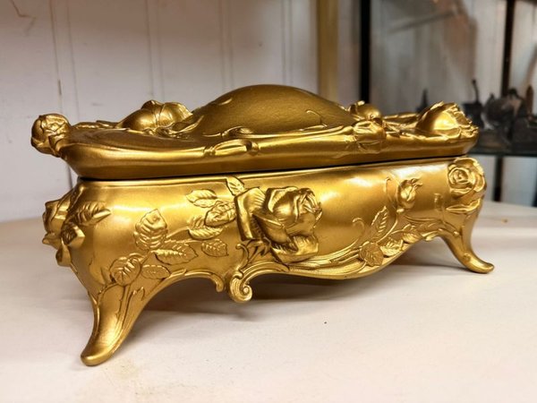 Joyero de gran tamaño en metal dorado - imagen 6