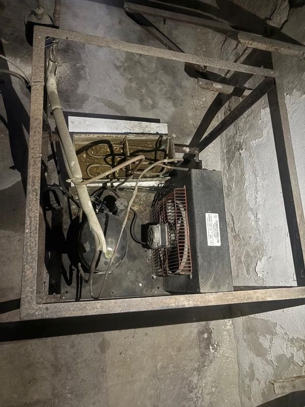 Item 868800 - Image 1