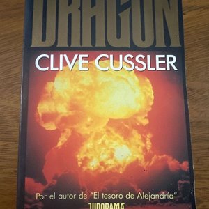 Lote siguiente: Libro "Dragon" de Clive Cussler