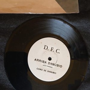 Vinilo Single 7" Danubio Campeón / Arriba Danubio - D.F.C. - imagen 4
