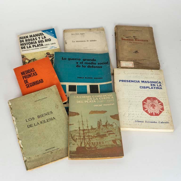 Item 2111815 - Image 0