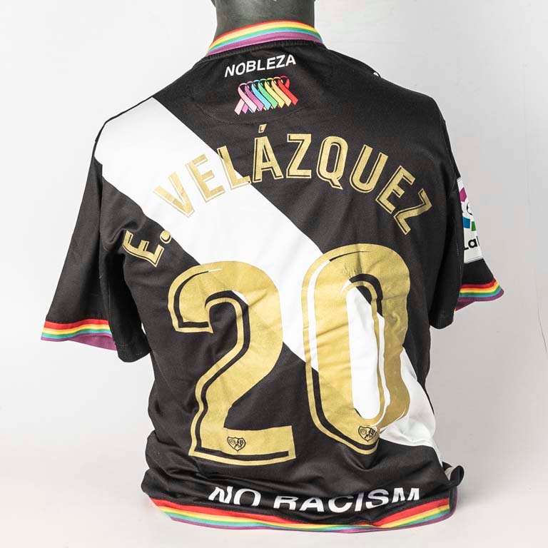 Item 2118695 - Image 1