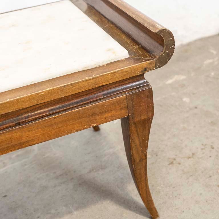 Mesa de living inglesa con tapa de mármol y detalles en el lustre - imagen 2