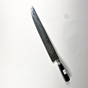 Lote anterior: Cuchillo de Acero J.M. Mailhos Cazador a la Punta, Cabo de Baquelita Negra