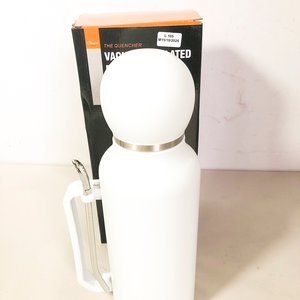 Termo "Vacuum" Blanco con Mate y Bombilla "The Quencher" - imagen 3