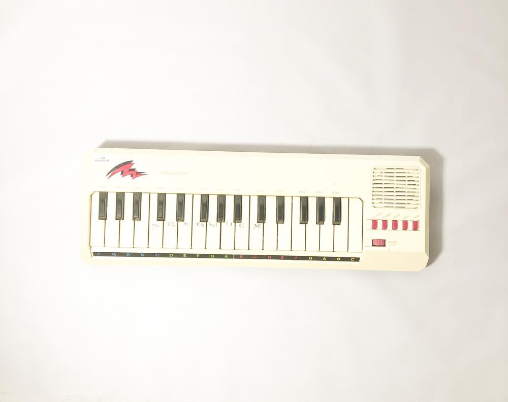Piano a Pila Antiguo Fisher Price con Teclas Marcadas