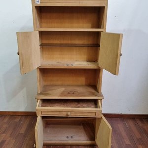 Mueble Modular de Madera Clara con Estantes, Puertas y Cajón - imagen 2