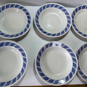 Lote de 9 Platos Hondos y Llanos de Cerámica con Diseño Azul - imagen 1