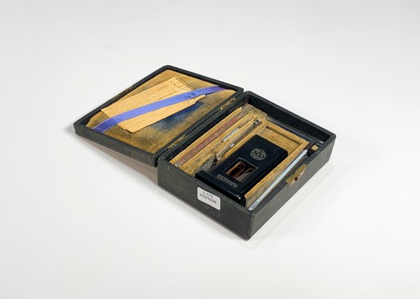 Hemómetro Sahli Antiguo AMSCO con Estuche y Accesorios - imagen 1