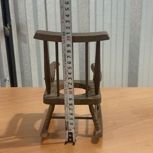 Lote de Artesanía Criolla Uruguaya: Placas de Gauchos y Silla Decorativa - imagen 21