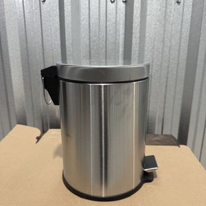 Cesto de Basura de Acero Inoxidable con Pedal y Tapa Hermética - imagen 9