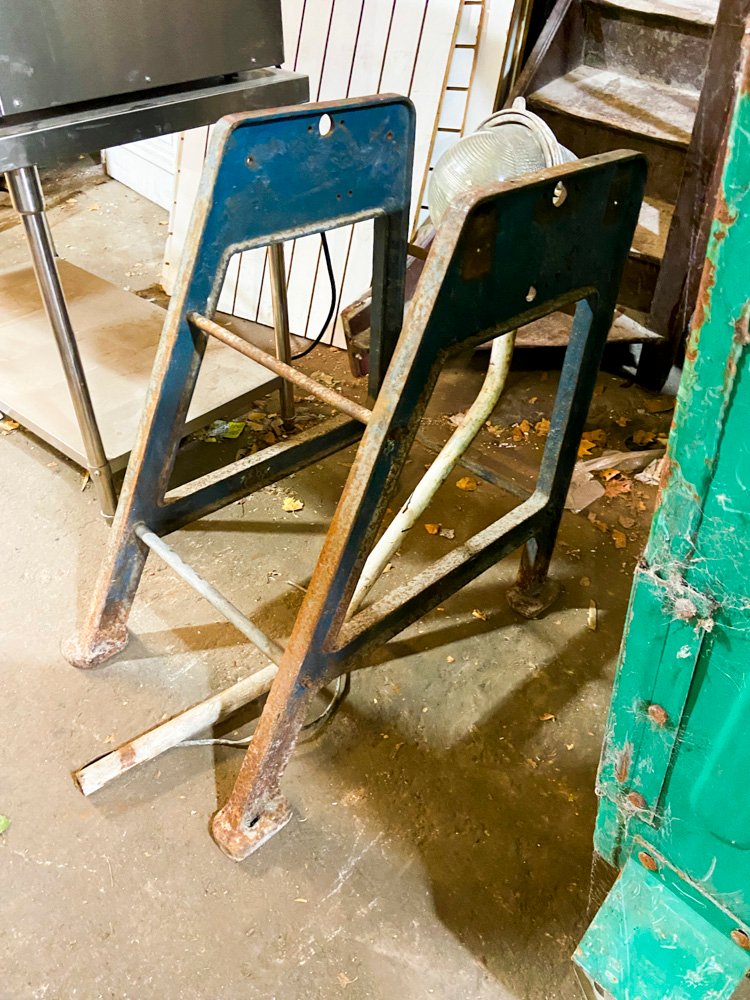 Item 503325 - Image 1