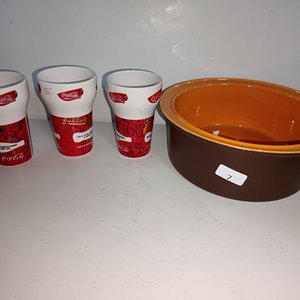 Lote anterior: Olla de Cerámica y 3 Vasos Coca-Cola Coleccionables