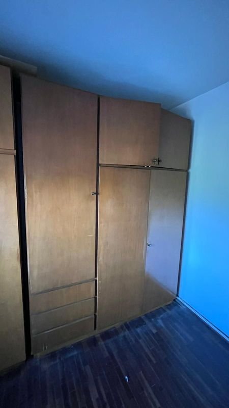 Ropero de 3 puertas en buen estado - imagen 2