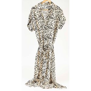 Lote anterior: Vestido Camisero Animal Print La Dolfina Talle S