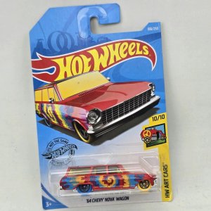 Lote anterior: Hot Wheels "Art Cars" Chevy Nova '64 Wagon