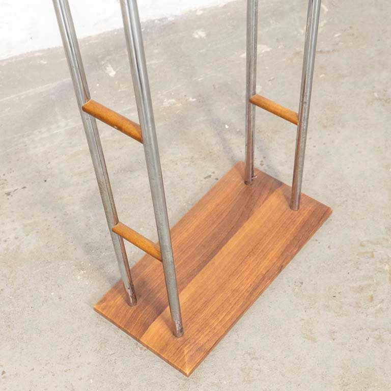 Item 2106280 - Image 2