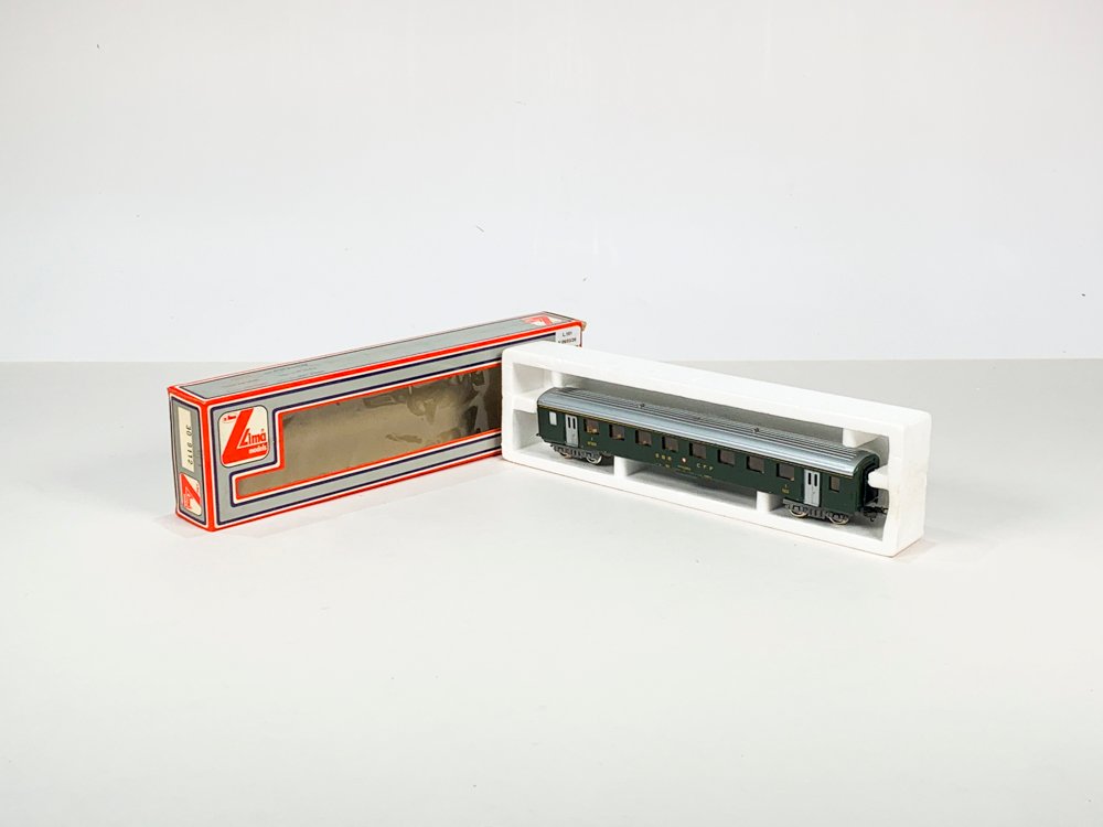 Lote anterior: Vagón de tren SBB CFF en miniatura