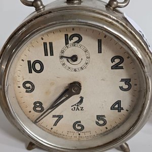 Tres Relojes Despertadores Antiguos: JAZ, Herweg y Otro - imagen 3
