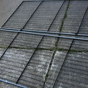 2 Hojas de Reja para Puerta Metálicas - imagen 3