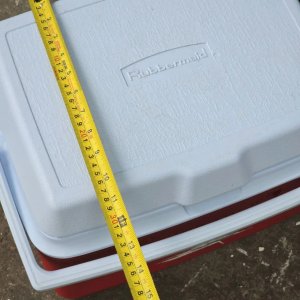 Conservadora Rubbermaid Roja y Blanca - imagen 6