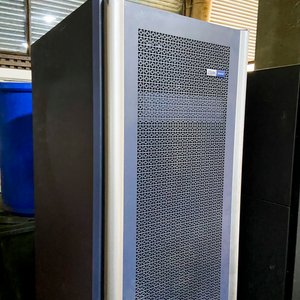 Rack para Computación Gris con Dos Puertas ZTE ZXIN10 - imagen 3