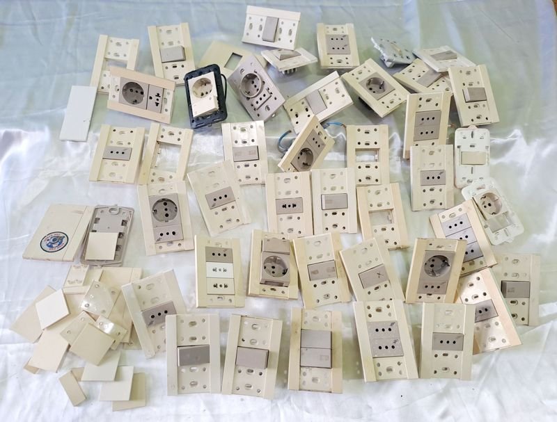 Item 853910 - Image 0