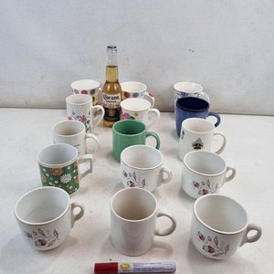 Set de 15 Jarras Cerámica 'Home' Diseños Surtidos - imagen 2