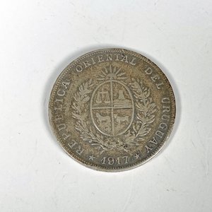 Moneda de Plata Un Peso 1917 República Oriental del Uruguay - imagen 2