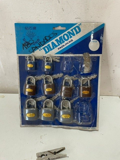 Item 27267 - Image 0