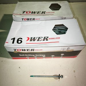 Lote siguiente: 300 Tornillos Punta Mecha Cabeza Hexagonal Zincados Tower 12x4