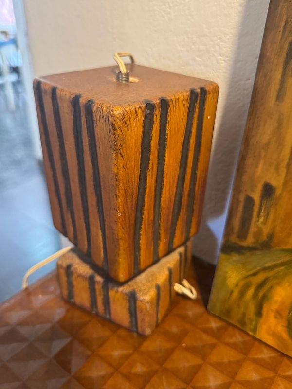 Lámpara y pintura en bastidor, estilo antiguo - imagen 3