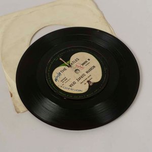 Vinilo Single The Beatles - Viejo Zapato Marrón / La Balada de John y Yoko (Edición Uruguay) - imagen 2