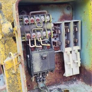 Hormigonera Eléctrica e Hidráulica Amarilla - imagen 7