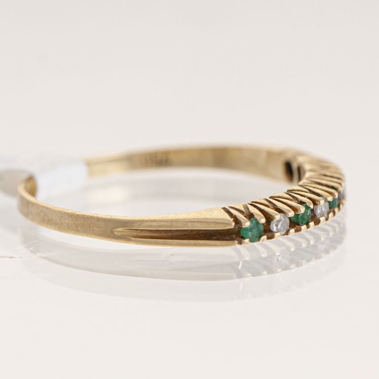 Anillo de oro con esmeraldas y brillantes - imagen 2
