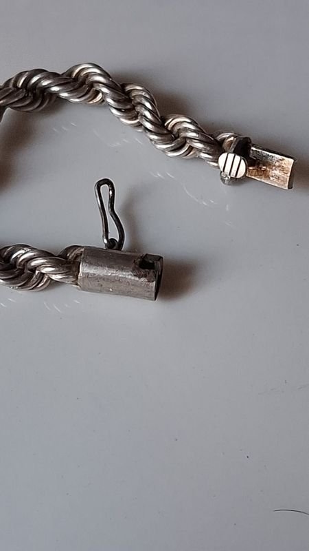 Pulsera plata gruesa y pesada con cierre y seguro - imagen 8