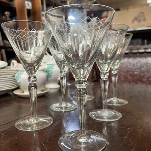 Juego de 6 Copas Antiguas de Cristal Tallado con Decoración Geométrica - imagen 2